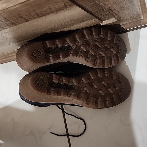 COPY - Timberland Wedge Boots - Picture 3 of 6